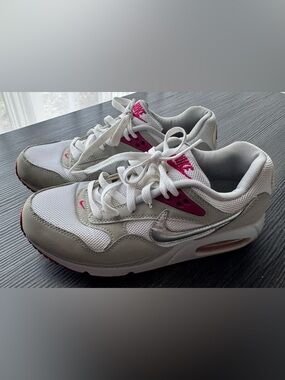 Nike Air Max White Silver Pink Running Shoes Size 7,5